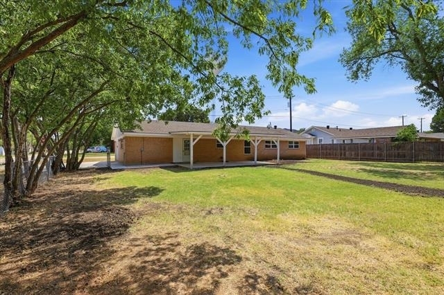 302 W 4th Street - Photo 24