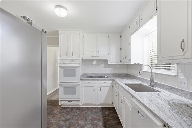 302 W 4th Street - Photo 12