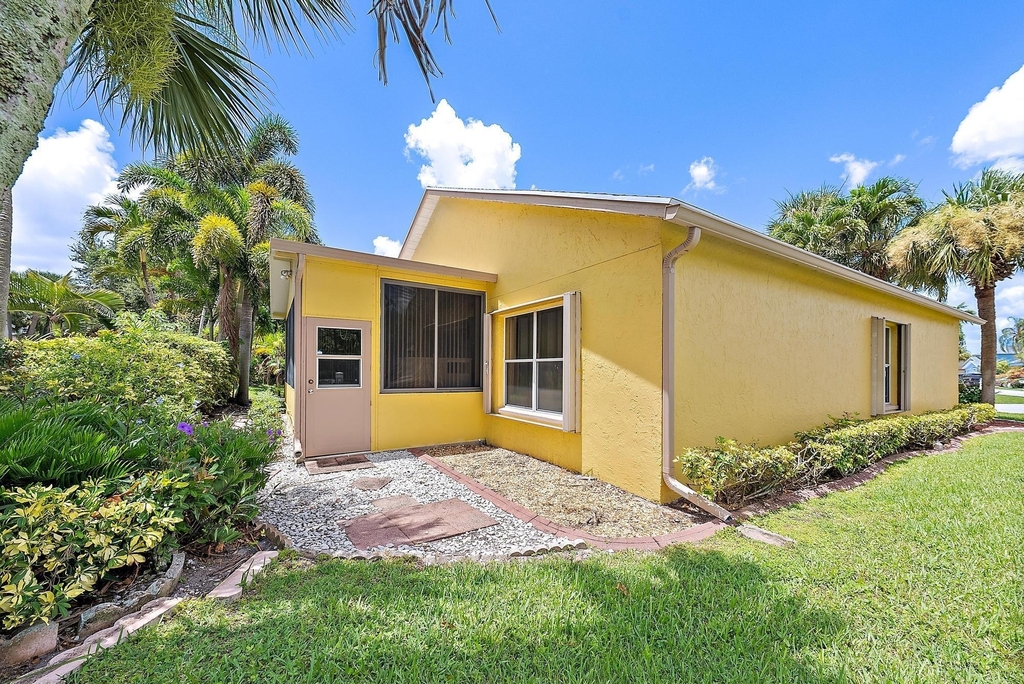 119 Hammocks Drive - Photo 19