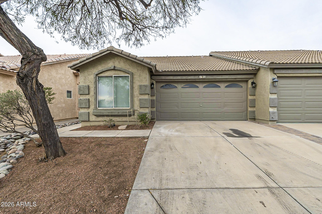 6610 E University Drive - Photo 2