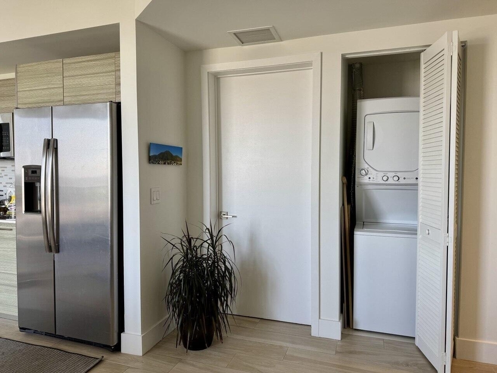 121 Ne 34th Street - Photo 23