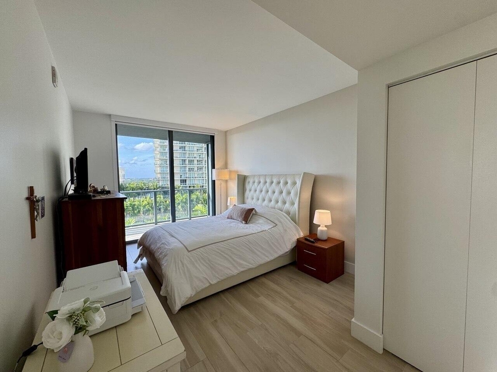 121 Ne 34th Street - Photo 4