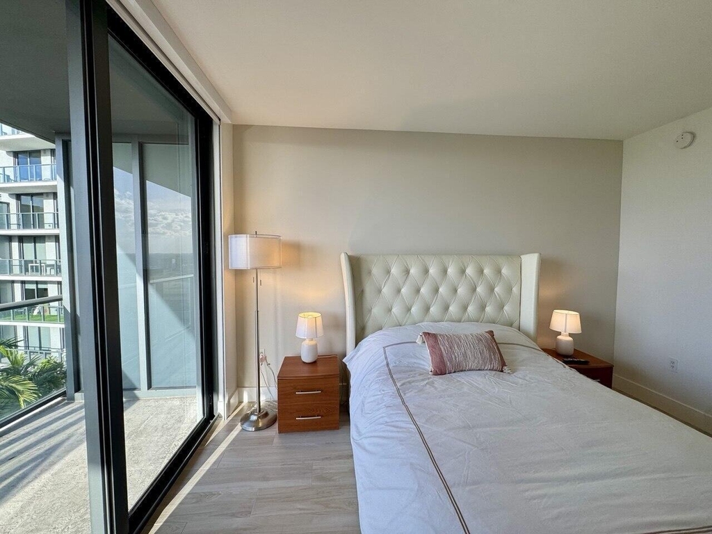 121 Ne 34th Street - Photo 5