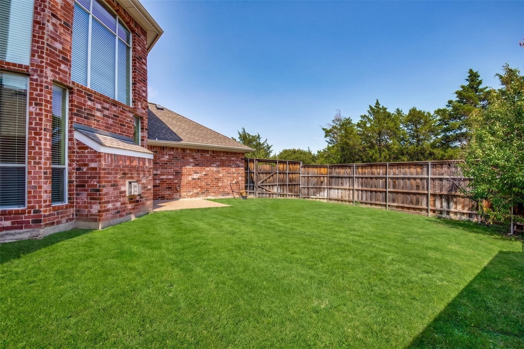 5636 Country View Lane - Photo 30