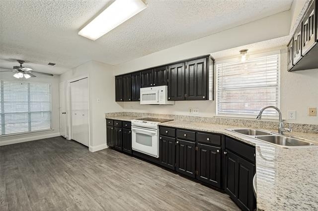 8902 Marilyn Drive - Photo 4
