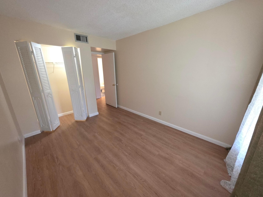 1001 Three Islands Boulevard - Photo 14