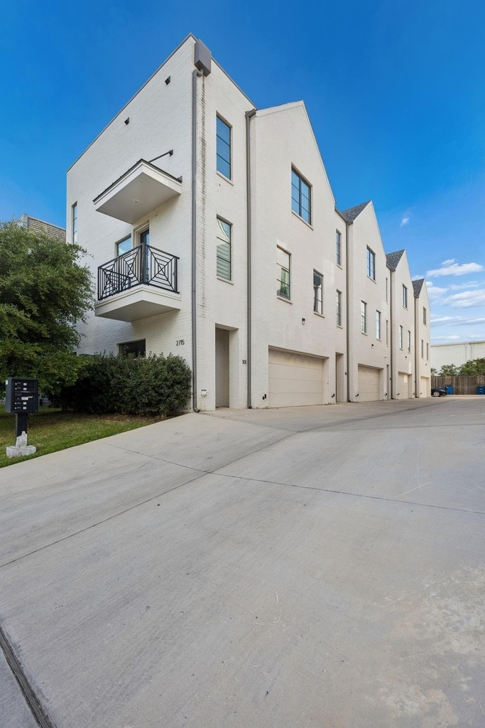 2715 Kimsey Drive - Photo 1