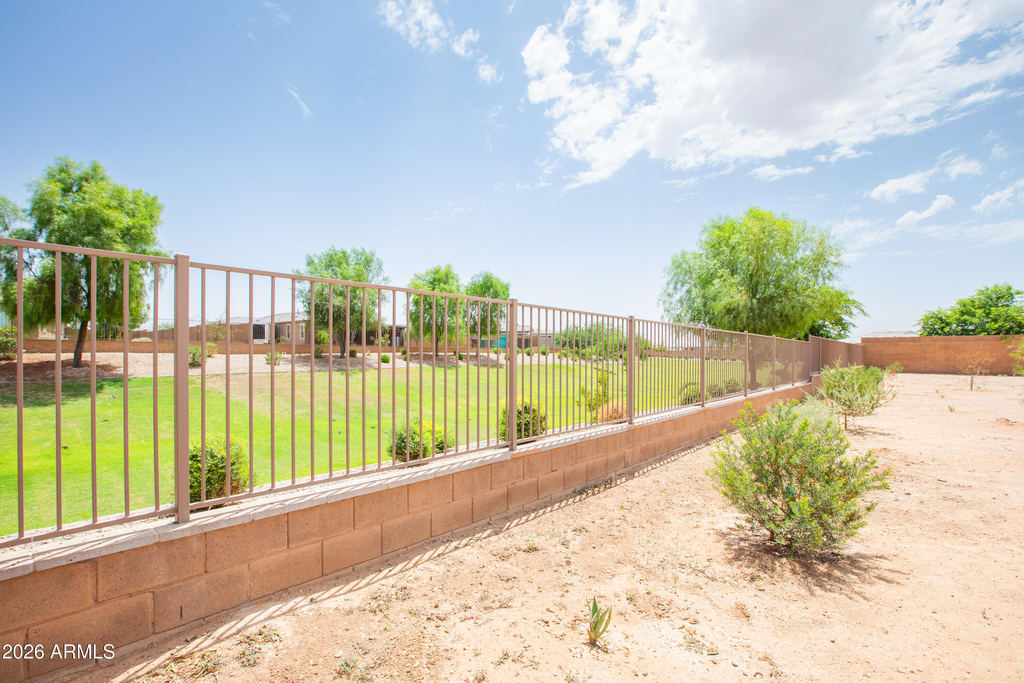 1441 E Tuscany Street - Photo 19