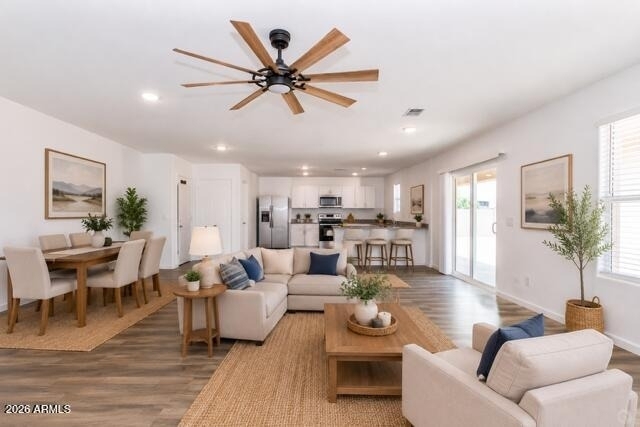 1441 E Tuscany Street - Photo 3