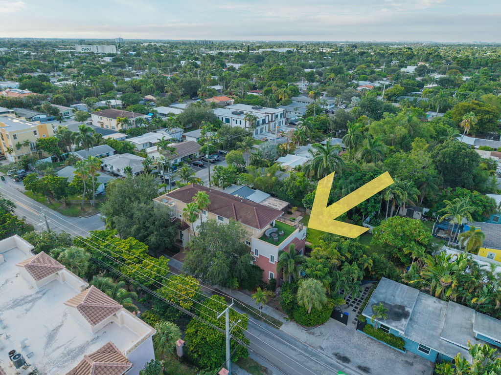1705 Ne 11th Street - Photo 3