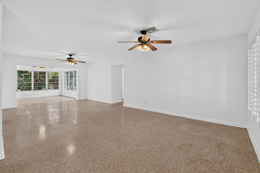 3398 Ne 5th Avenue - Photo 11