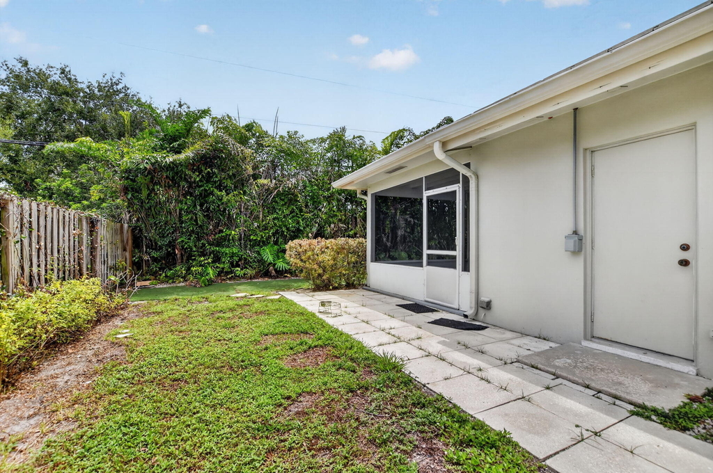 3398 Ne 5th Avenue - Photo 33