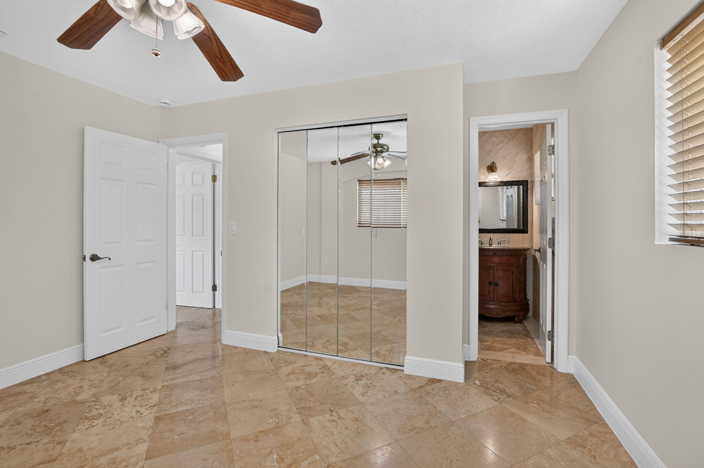 2250 Ne 4th Court - Photo 20