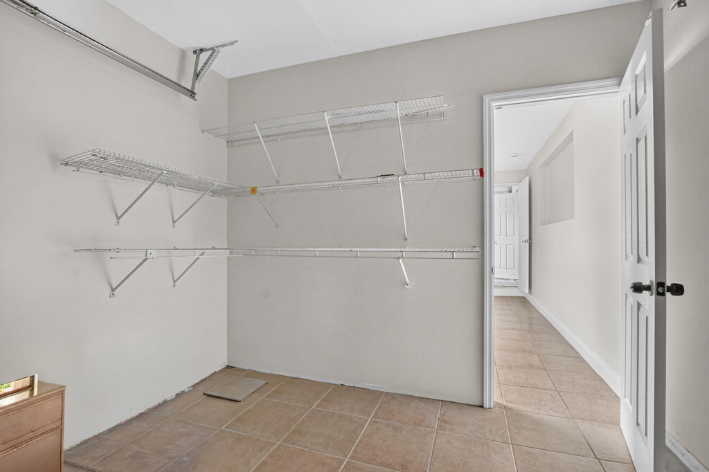 2250 Ne 4th Court - Photo 35