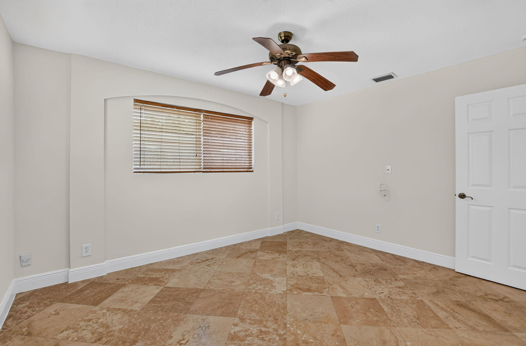 2250 Ne 4th Court - Photo 19
