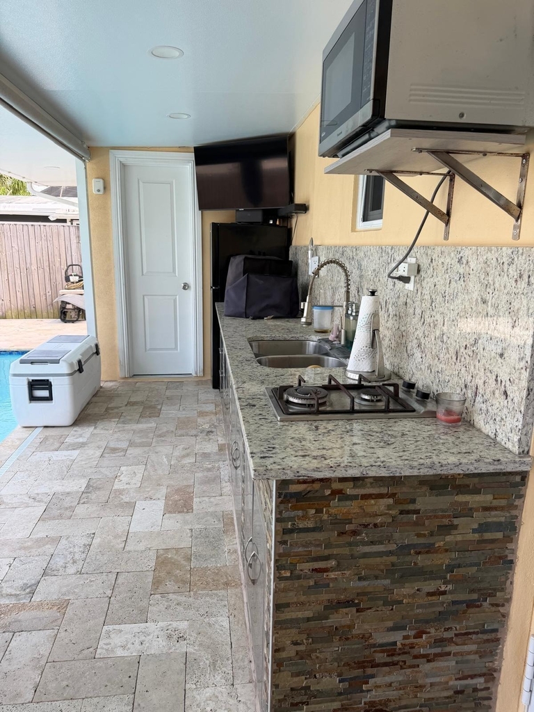 1836 Baythorne Road - Photo 29