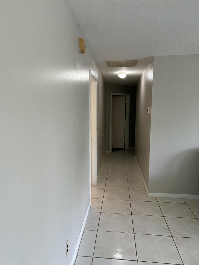 806 Nw 1st Street - Photo 12