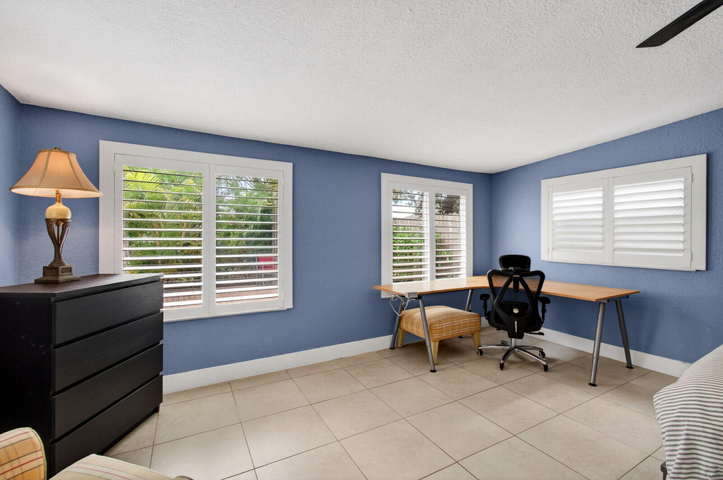 227 N M Street - Photo 25