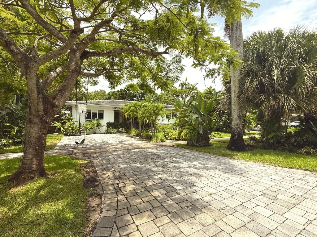 67 Nw 97 Th Street - Photo 0