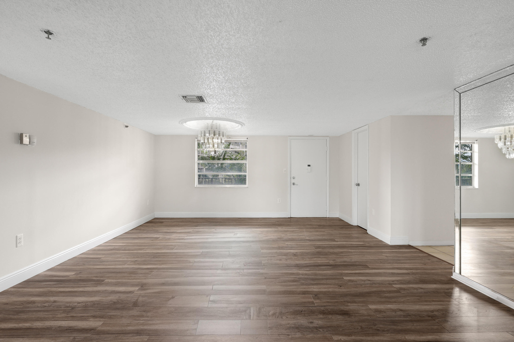 3940 Inverrary Boulevard - Photo 2