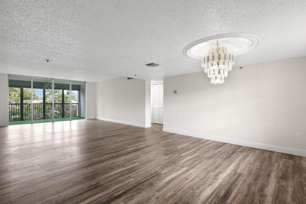 3940 Inverrary Boulevard - Photo 0