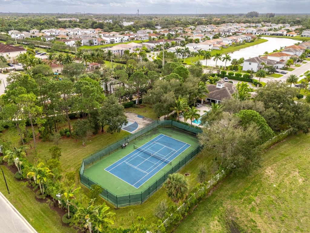 7197 Montereal Path - Photo 43