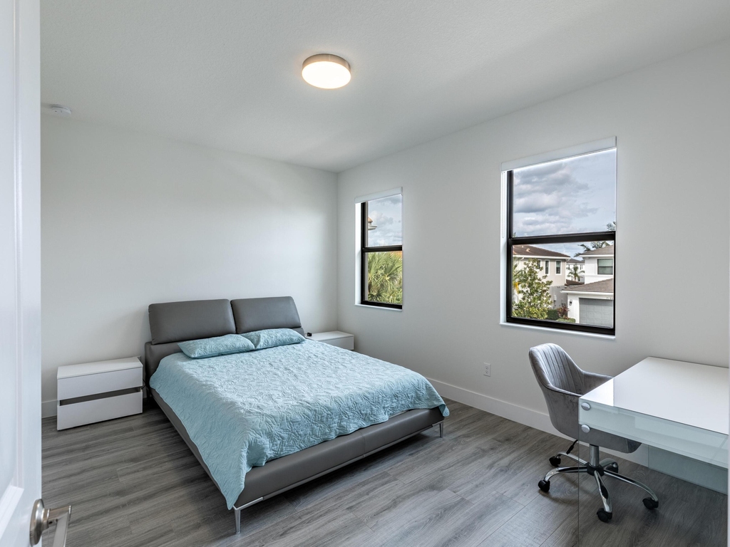 7197 Montereal Path - Photo 29