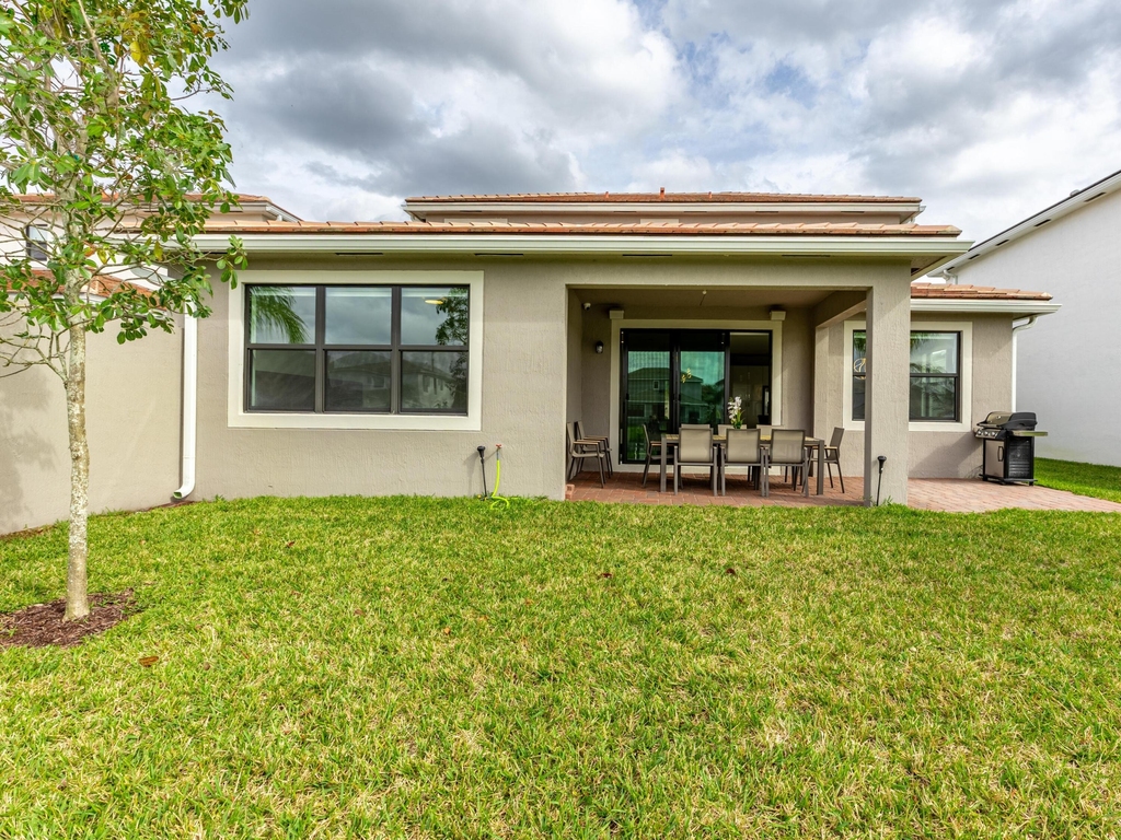 7197 Montereal Path - Photo 32