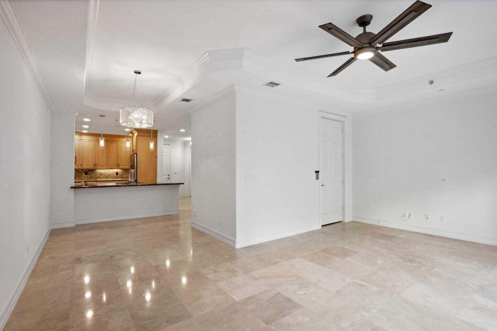 3863 Ne 22nd Way - Photo 5