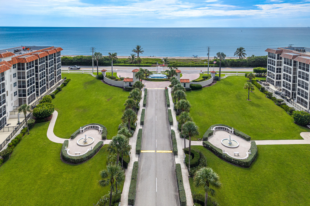 2871 N Ocean Boulevard - Photo 0