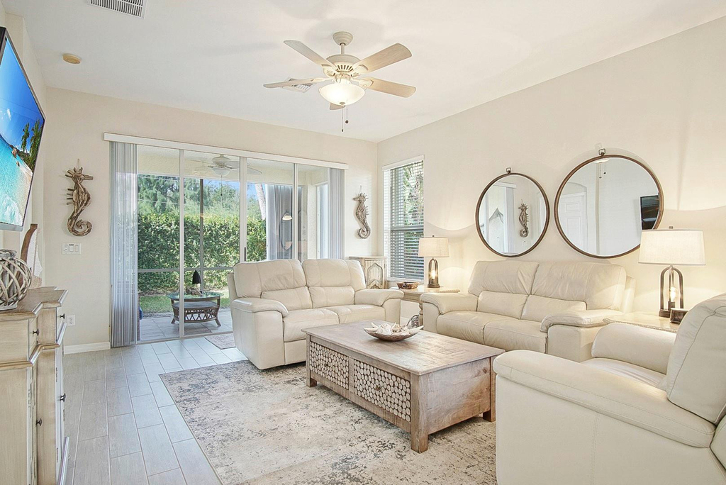 503 Southstar Drive - Photo 2
