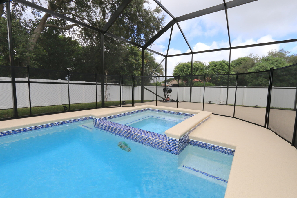 592 Sw Dauphin Avenue - Photo 7