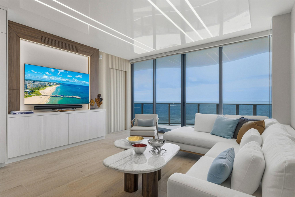 900 N Ocean Boulevard N - Photo 0