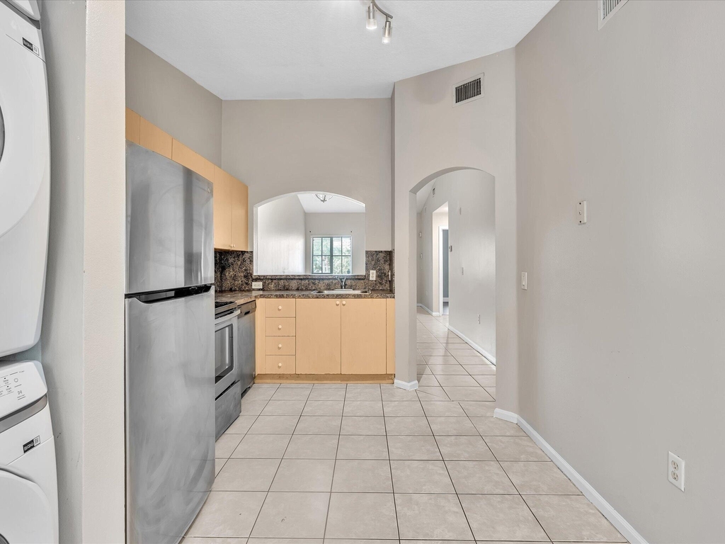 3504 Briar Bay Boulevard - Photo 5
