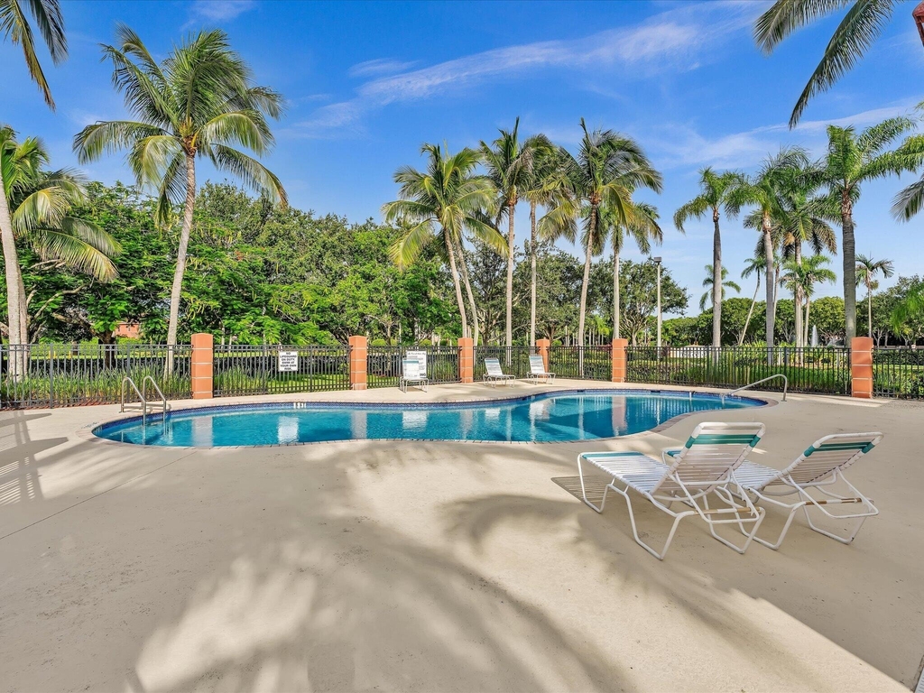 3504 Briar Bay Boulevard - Photo 16