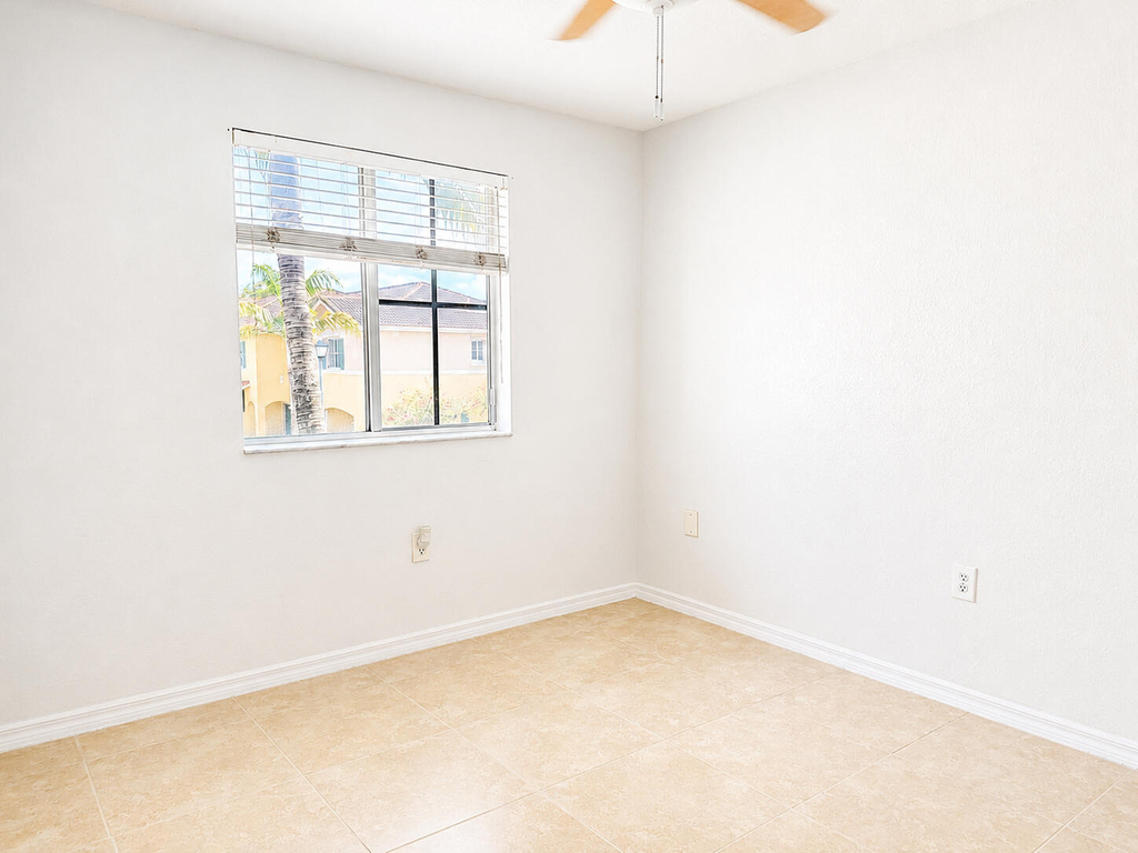 6007 Sw 19th Street - Photo 8