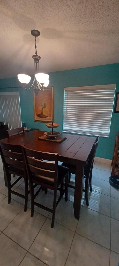 2998 E Sunrise Lakes Drive E - Photo 9