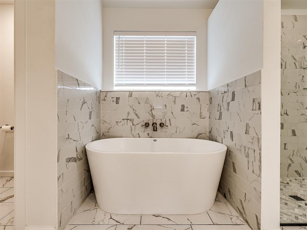16204 S 89 Street - Photo 25