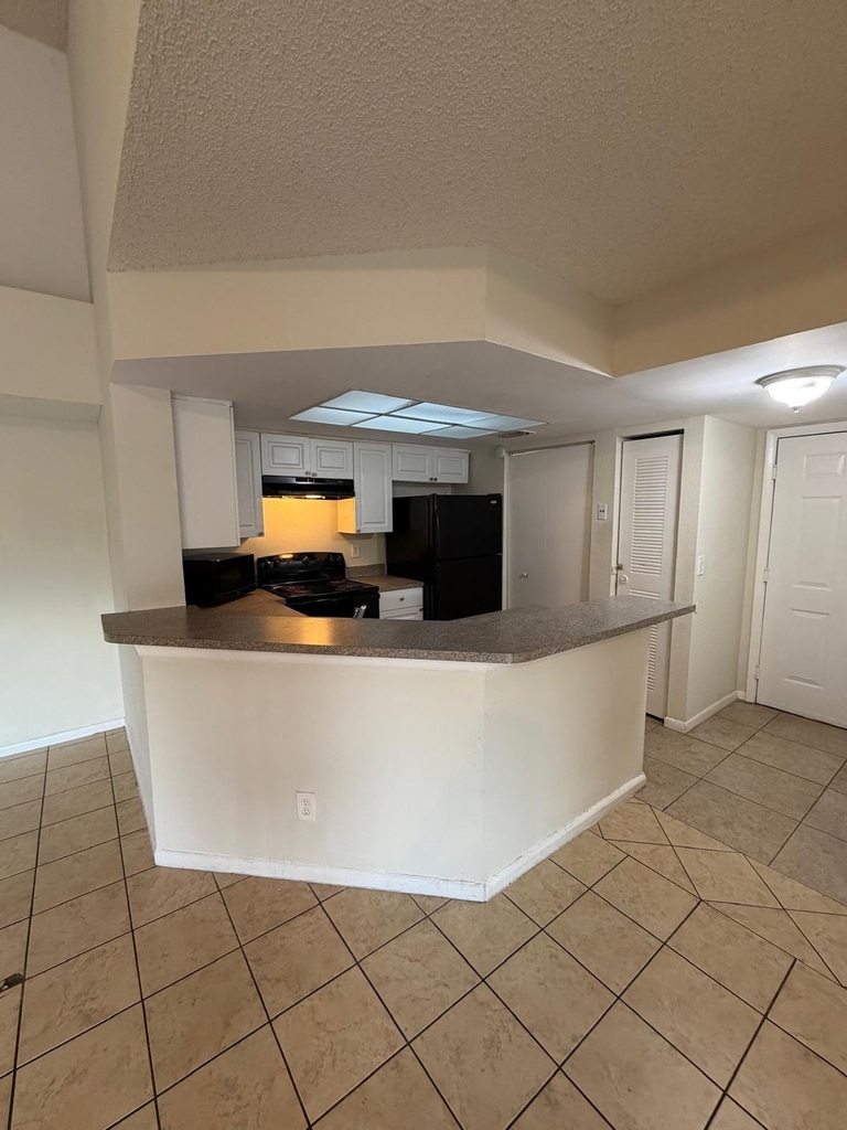9144 W Atlantic Boulevard - Photo 5