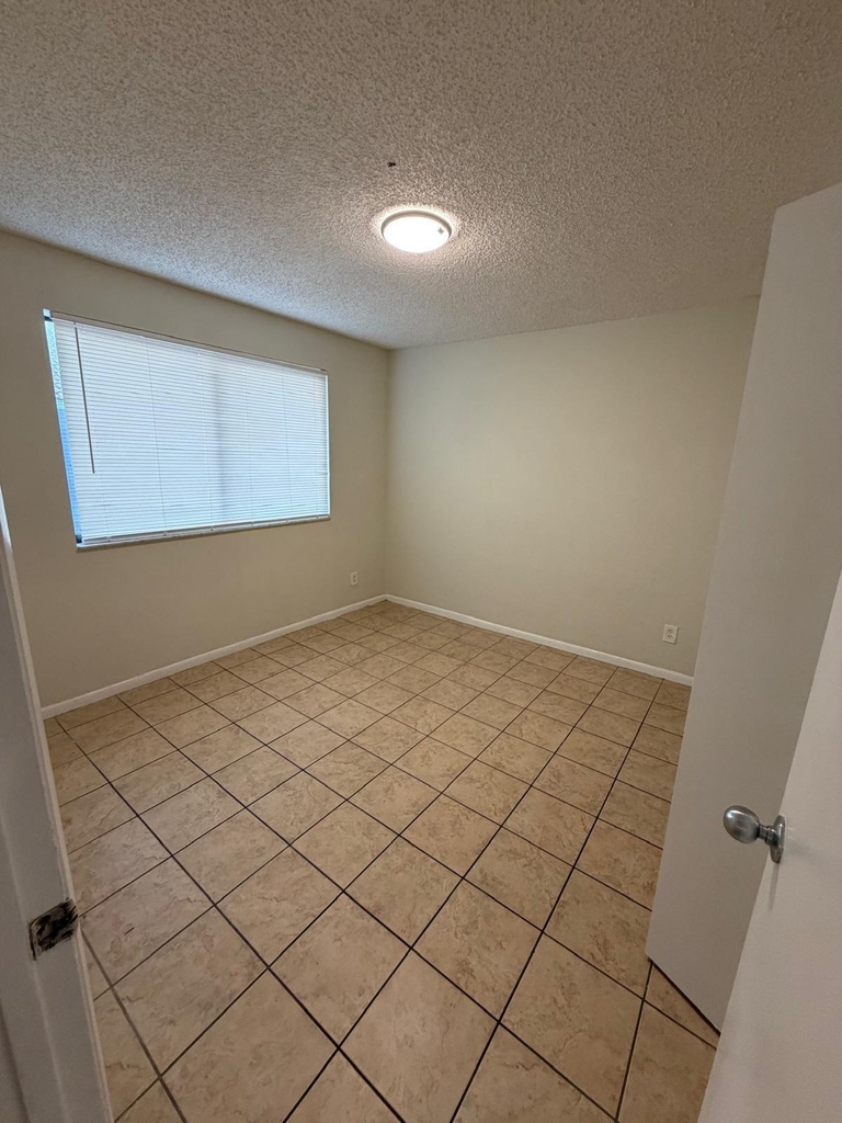 9144 W Atlantic Boulevard - Photo 16