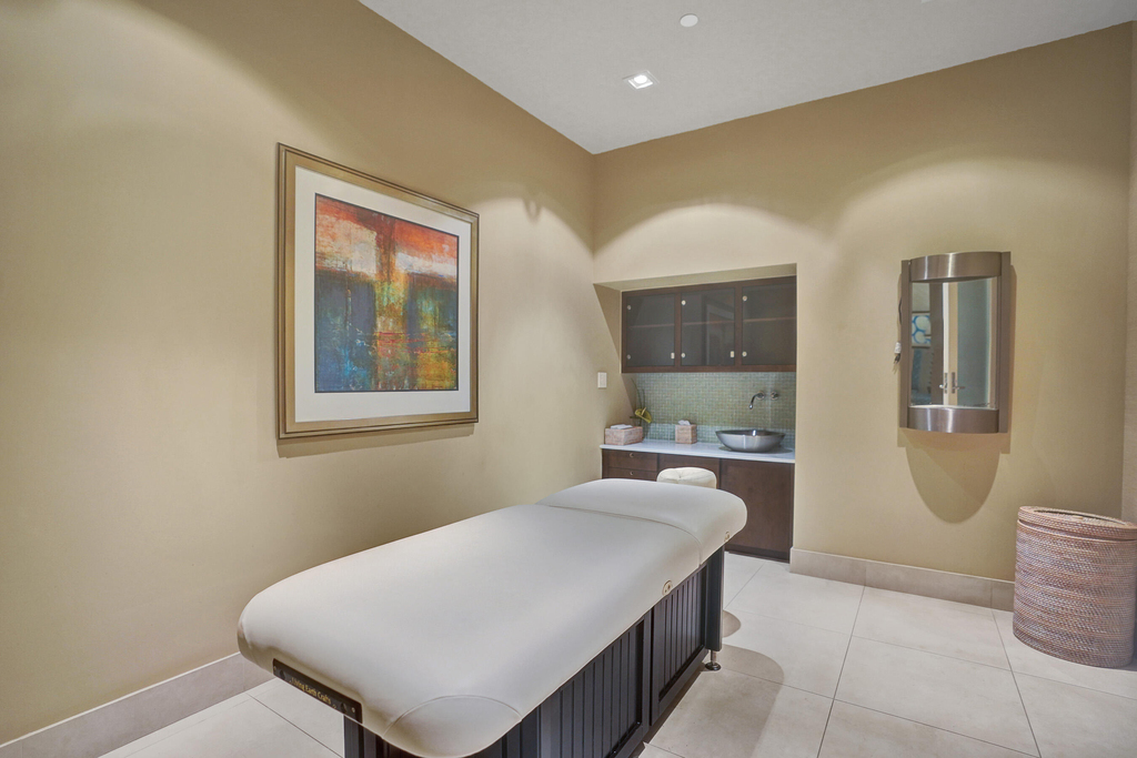 2821 N Ocean Boulevard - Photo 48