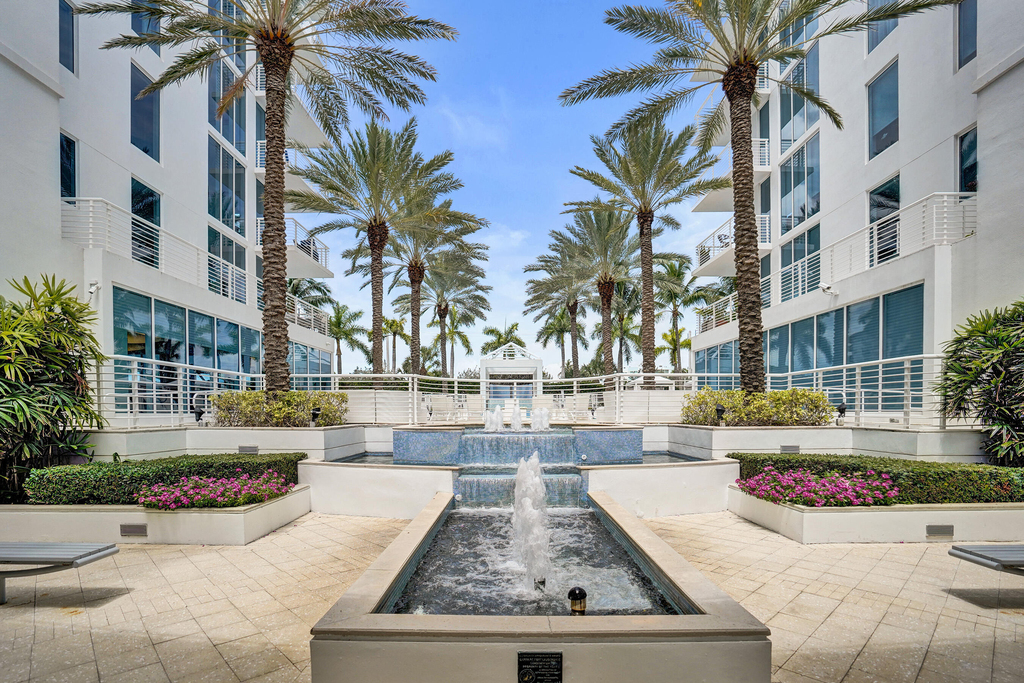 2821 N Ocean Boulevard - Photo 32