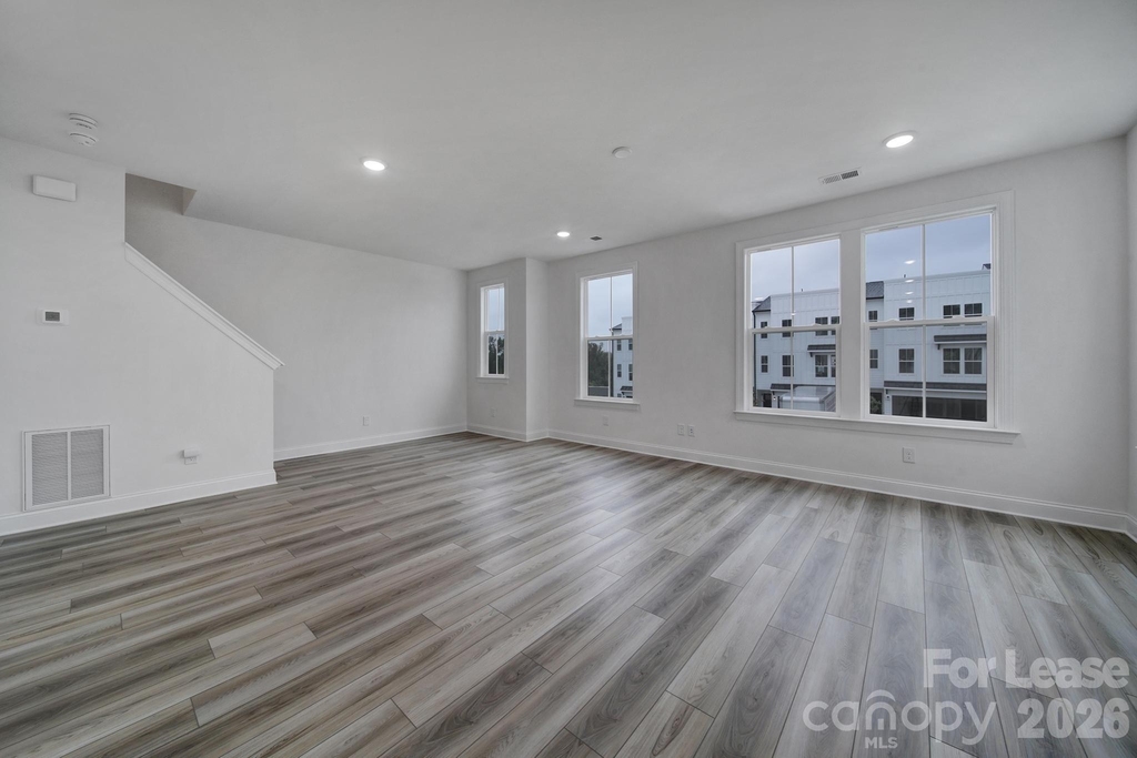 9220 Walnut Hill Road Nw - Photo 14