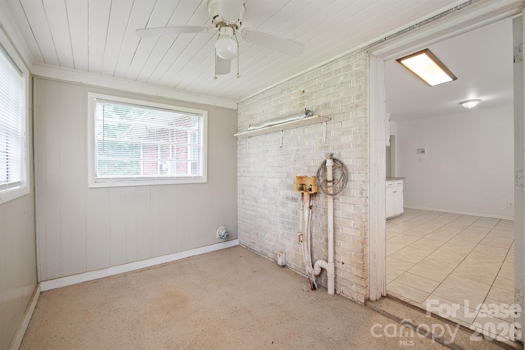 7122 Mallard Creek Road - Photo 8