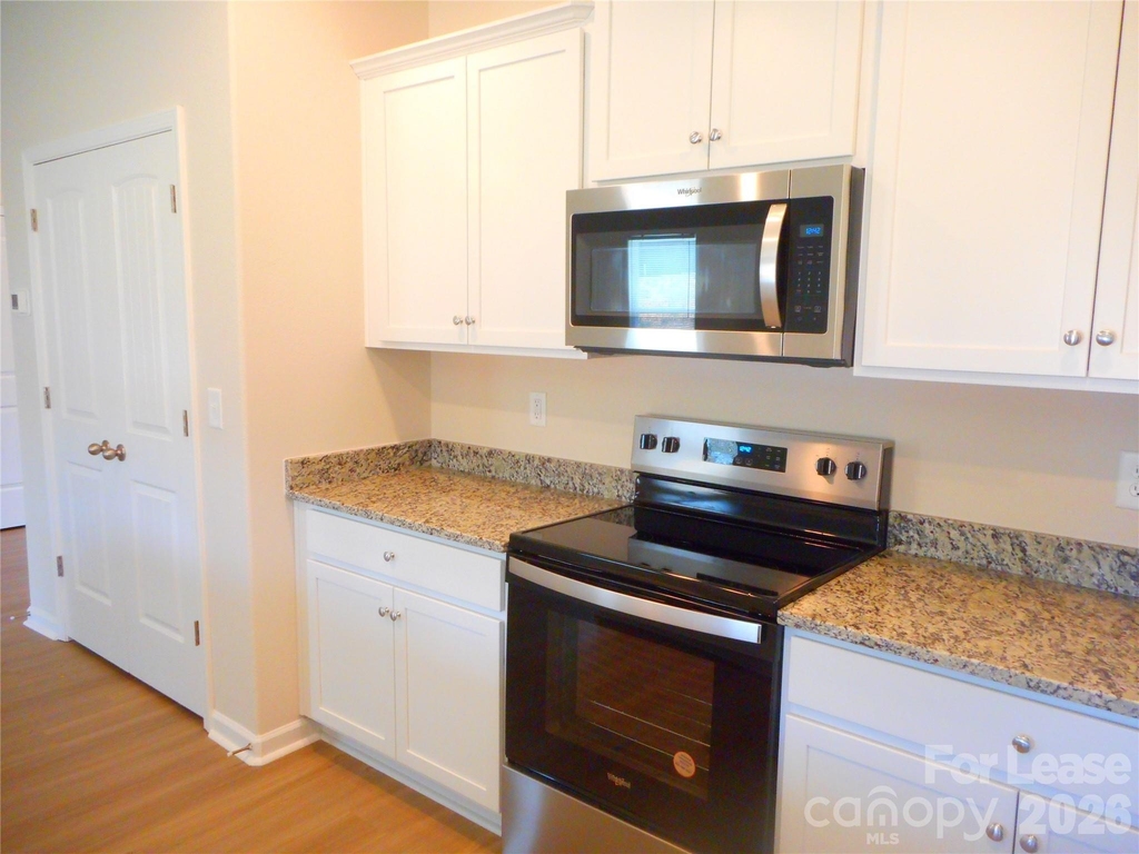 2329 Transatlantic Avenue - Photo 5