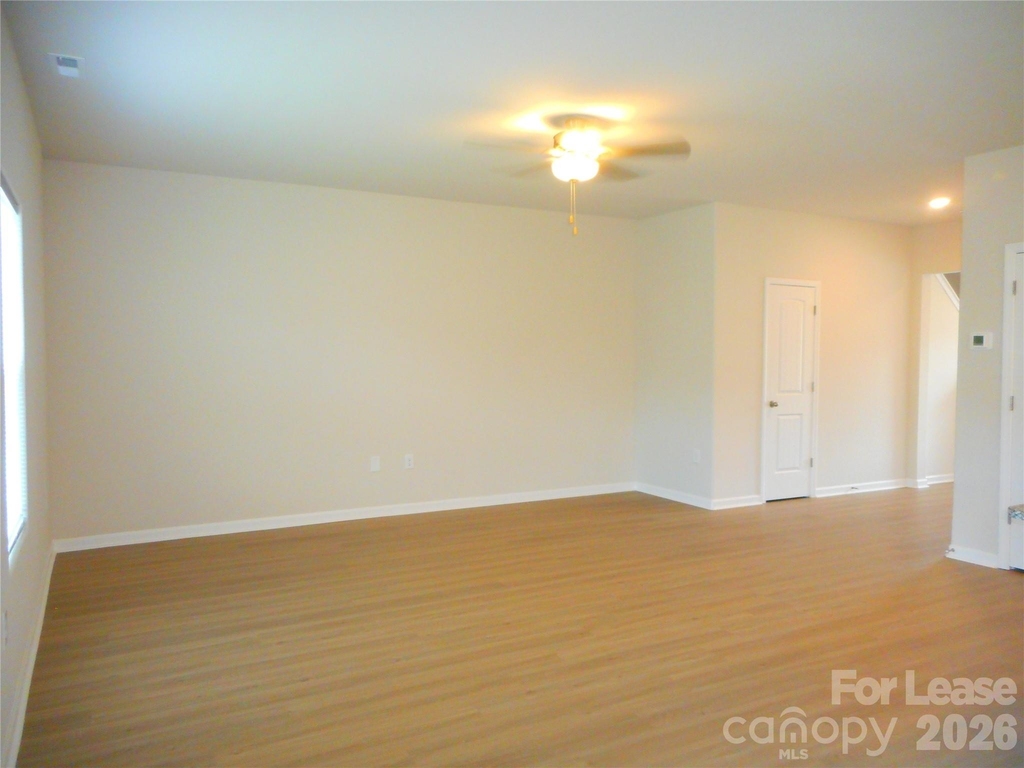 2329 Transatlantic Avenue - Photo 6
