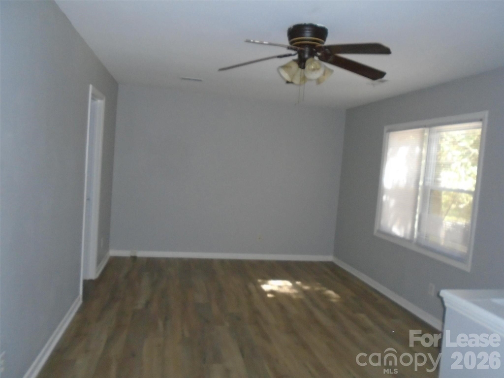 4024 Rosehaven Drive - Photo 10