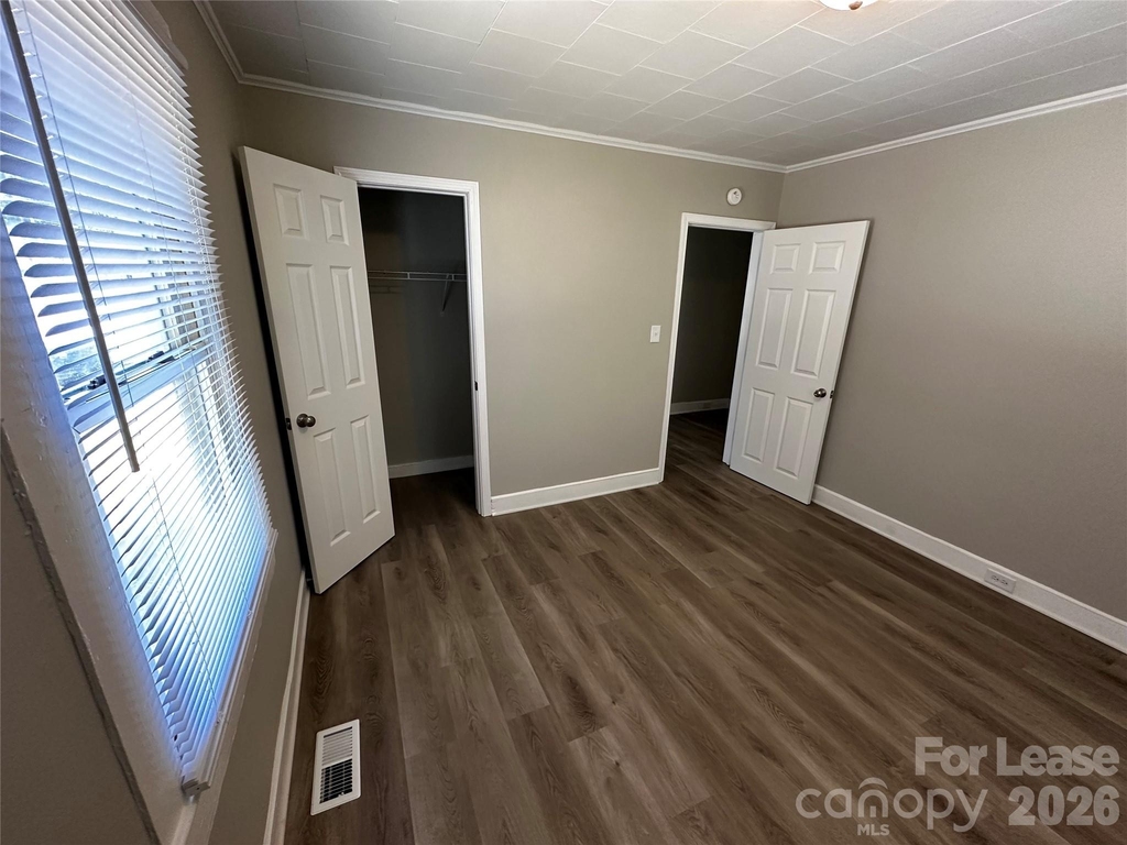 603 Robbins Street - Photo 13