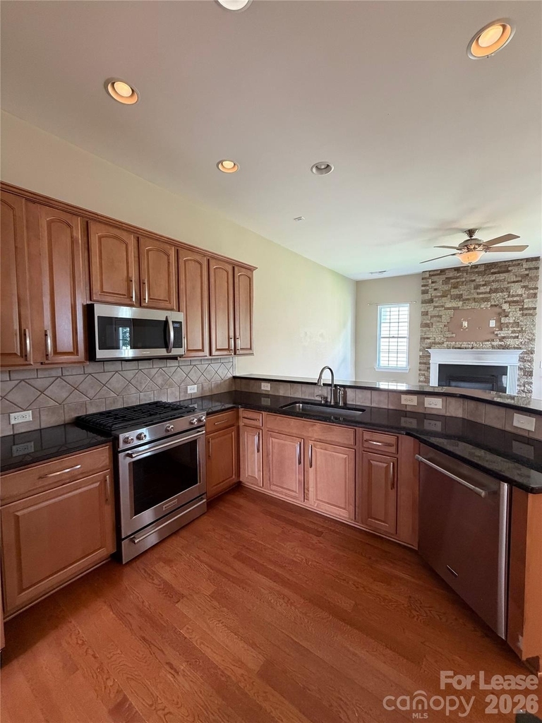 10729 Serape Road - Photo 12