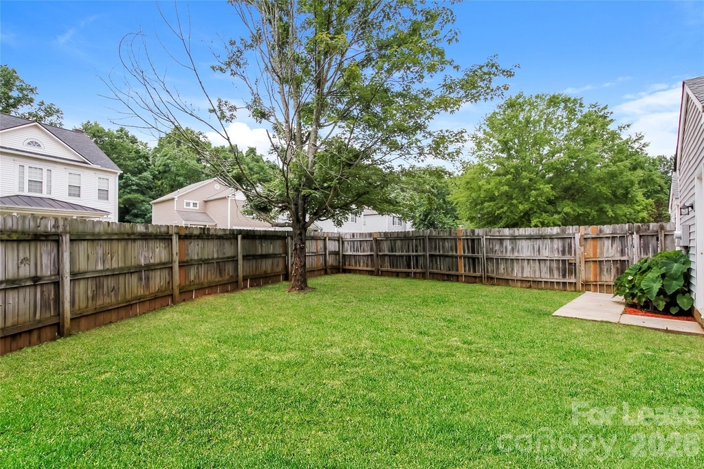 601 N Mulberry Street - Photo 13